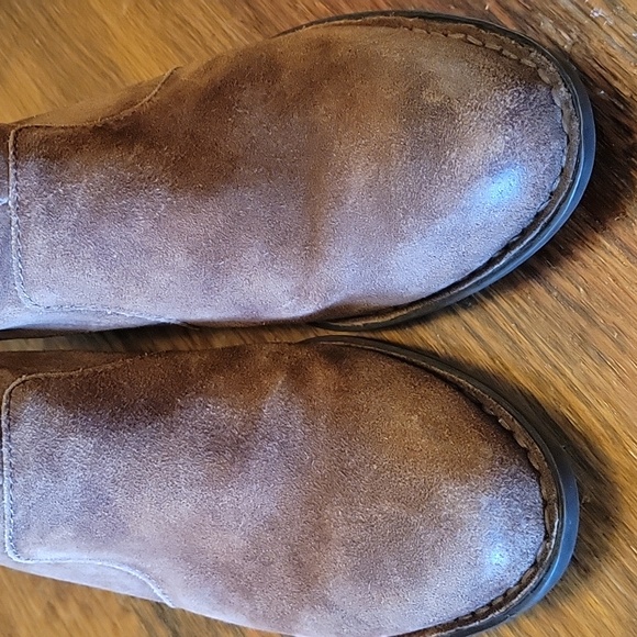 Born "Kerri" Distressed Suede Women's Bootie Brown Leather Shoes Size 7.5 - Picture 15 of 17